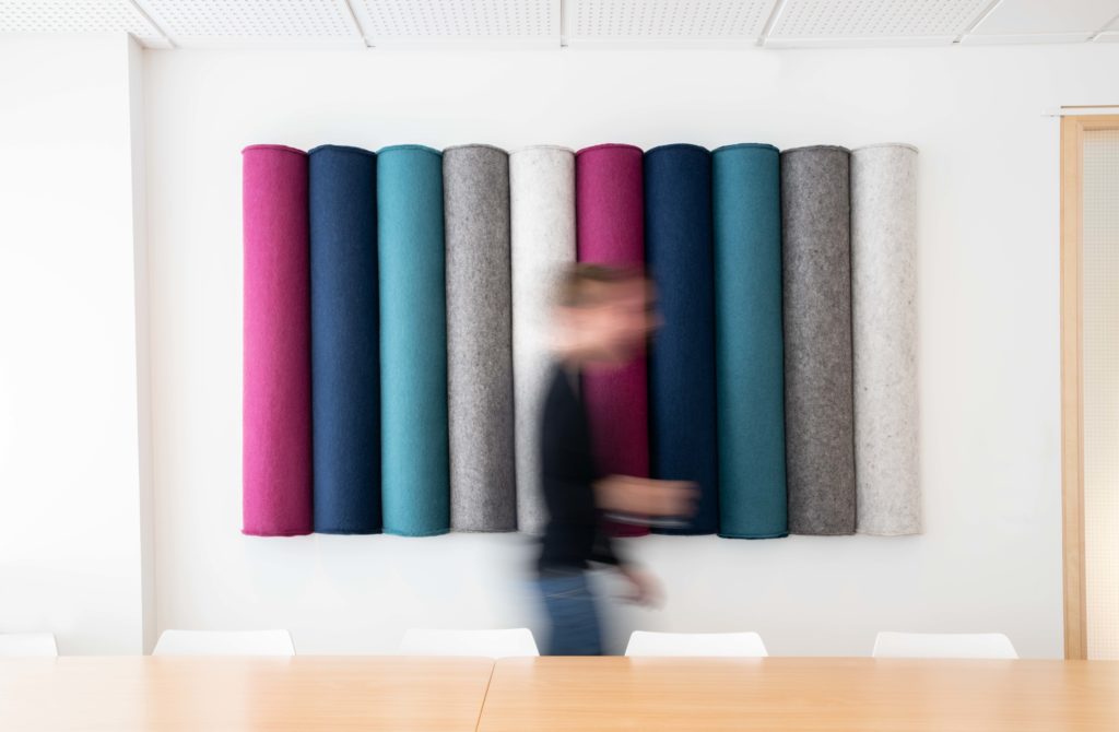 LINA - MONOCHROME TEXTILE